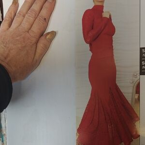 Elegant Red Long Sleeve Dress